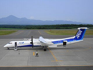 ANA DHC-8 Dash 8 Q400