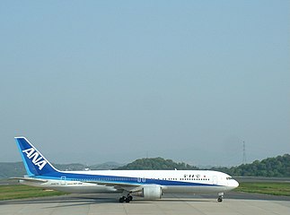 ANA Boeing 767-300