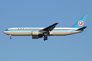 ANA Boeing 767-300 retrojet