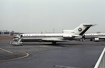 ANA Boeing 727-100